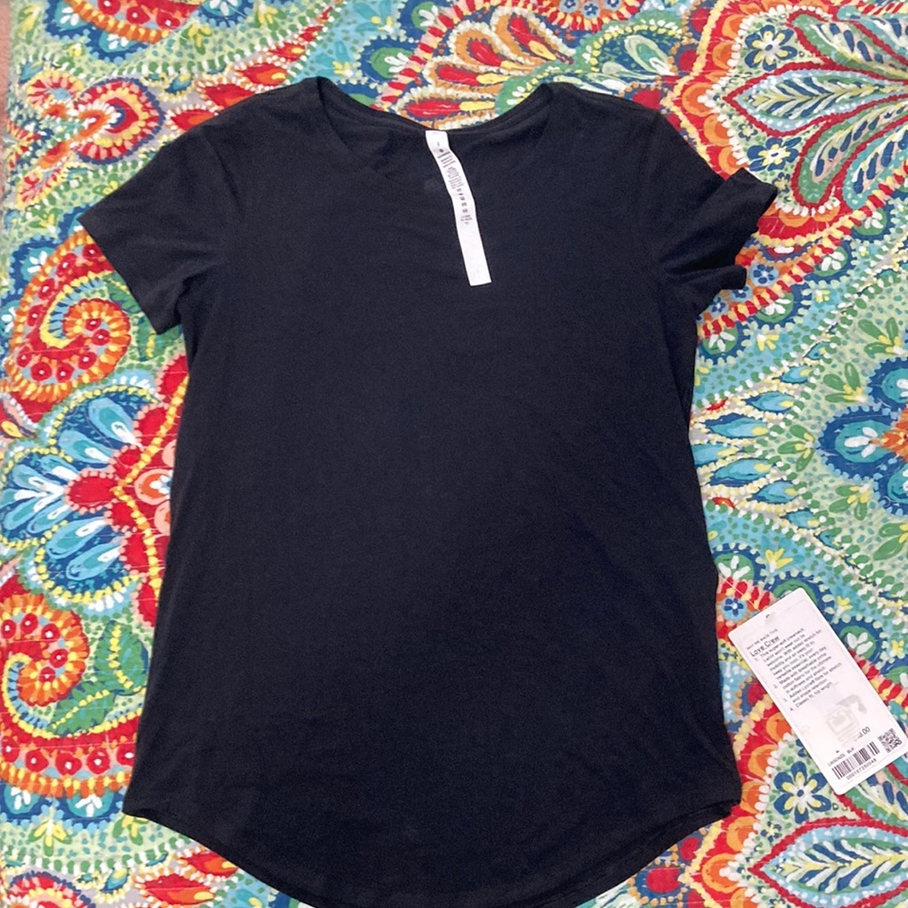 brand new lululemon top with tags